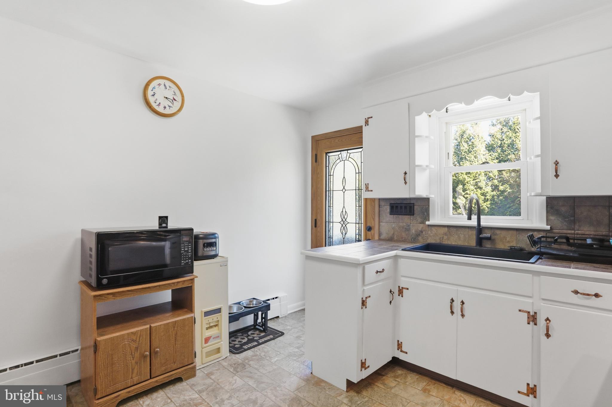 13152 Welty Road Waynesboro, PA 17268 - Photo 11 of 58 Kitchen