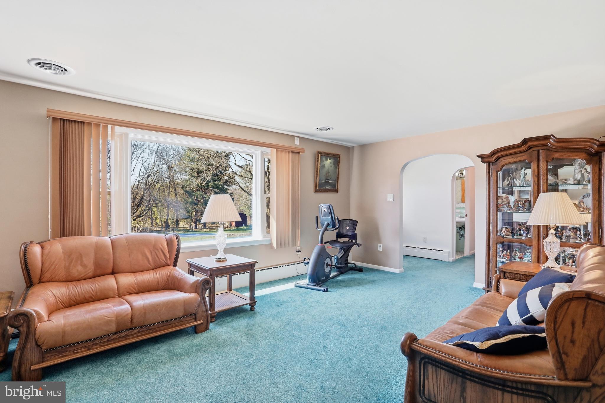 13152 Welty Road Waynesboro, PA 17268 - Photo 8 of 58 Main Level Living Room