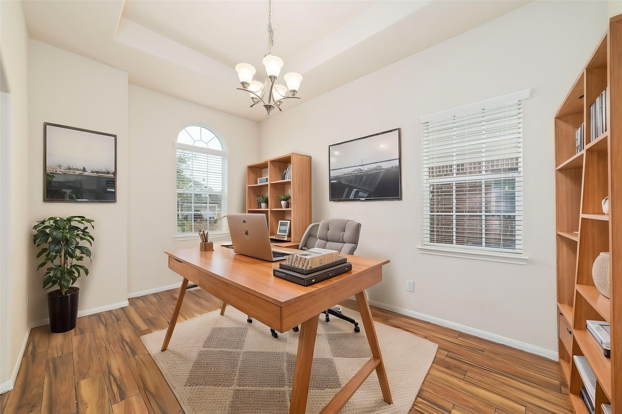 8919 Inglebrook Lane Houston, TX 77083 - Photo 4 of 21 Virtual Staging