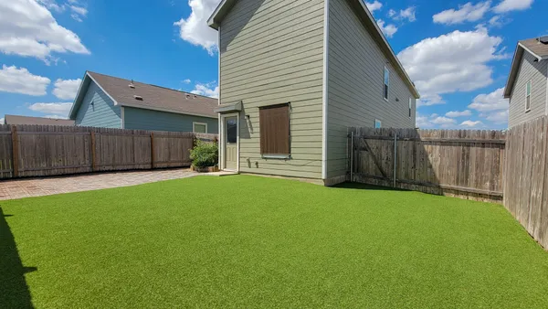 $1,850 | 192 Gabbro Gardens, Maxwell, TX 78656