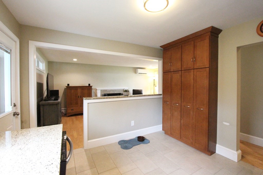 779 Bridge Road Northampton, MA 01060 - Photo 15 of 32 Gallery Image 15