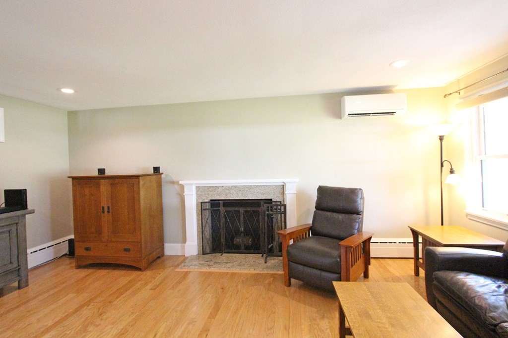 779 Bridge Road Northampton, MA 01060 - Photo 9 of 32 Gallery Image 9