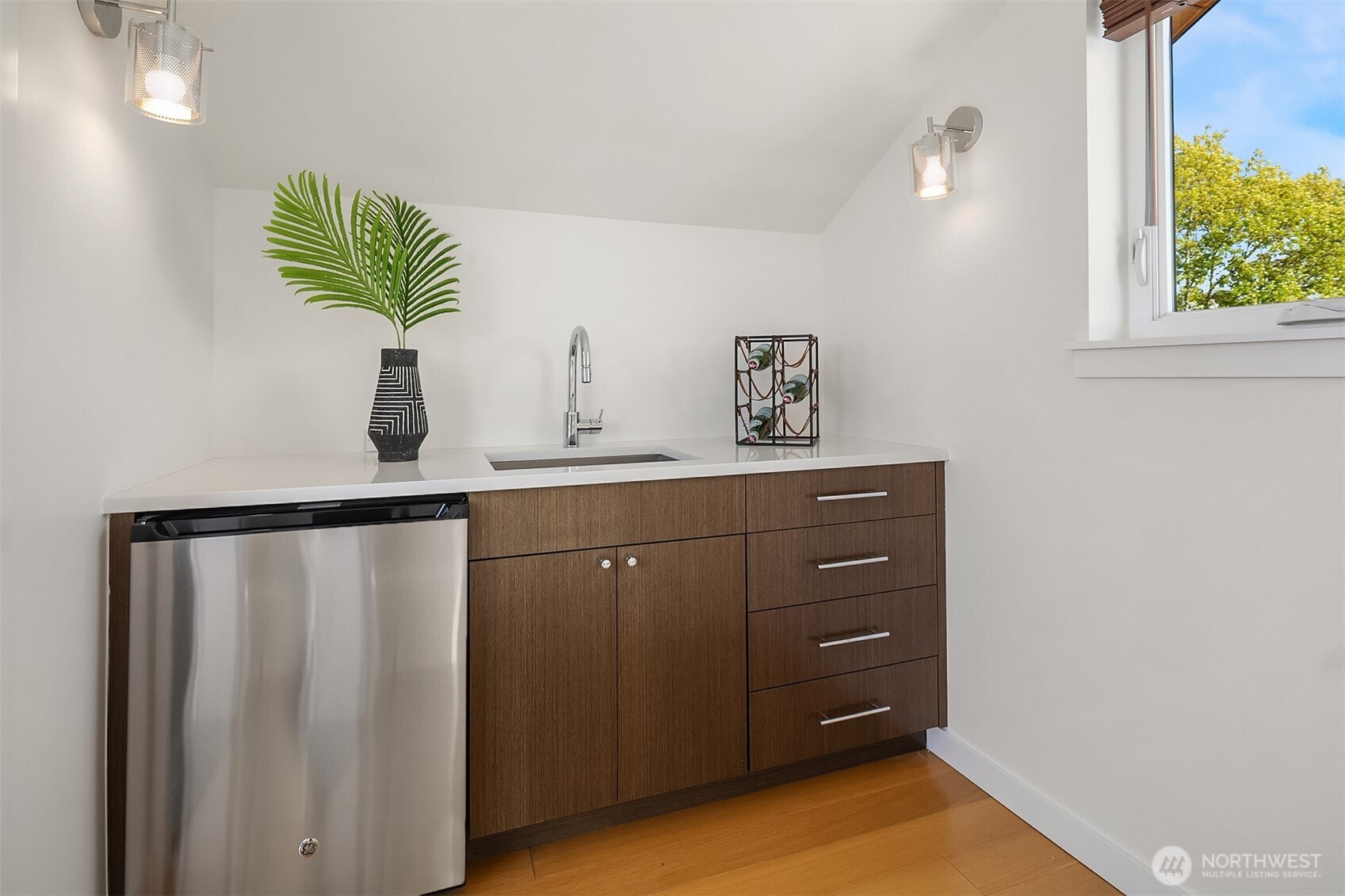 2312 North 59th Street Seattle, WA 98103 - Photo 26 of 38 Gallery Image 26
