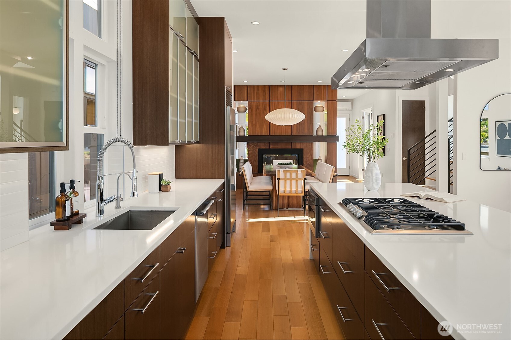 2312 North 59th Street Seattle, WA 98103 - Photo 10 of 38 Gallery Image 10