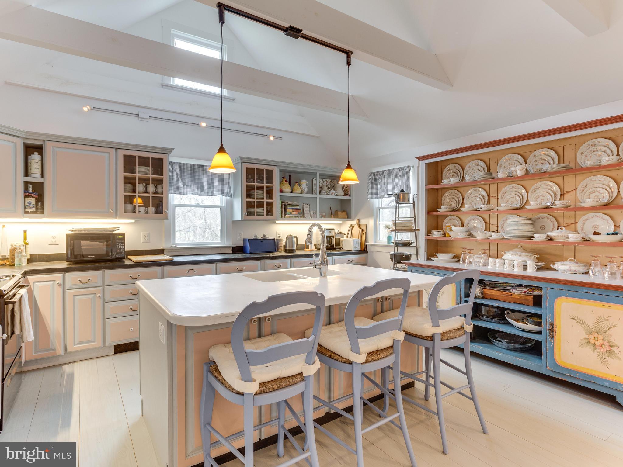 1144 Delaplane Grade Road Upperville, VA 20184 - Photo 15 of 19 Kitchen