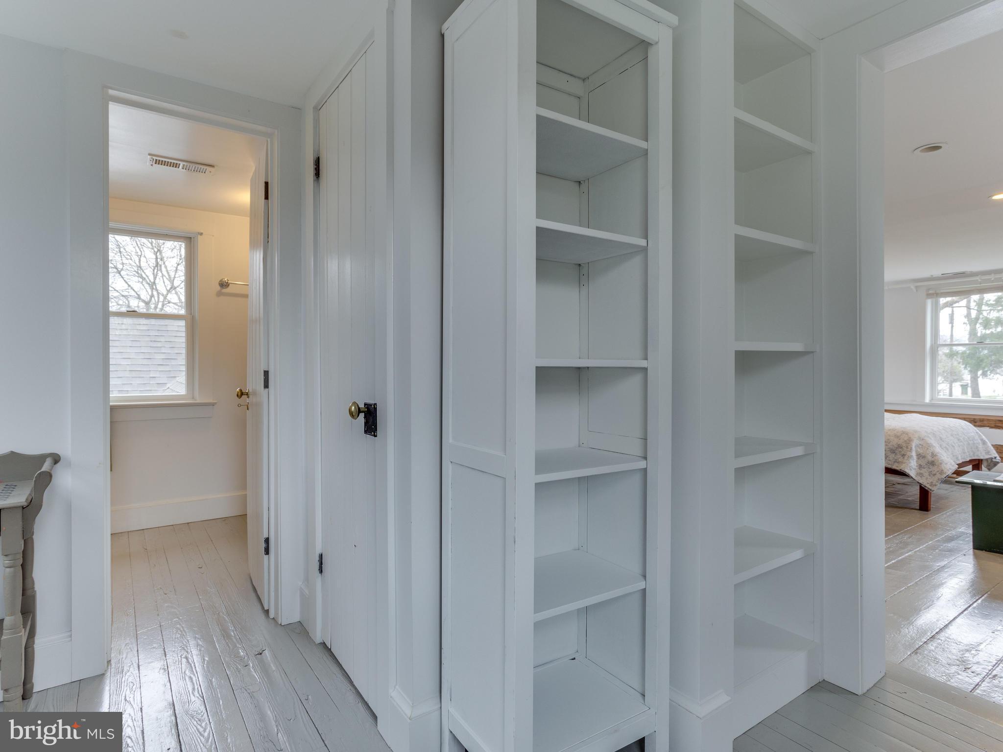 1144 Delaplane Grade Road Upperville, VA 20184 - Photo 10 of 19 Walk In Closet