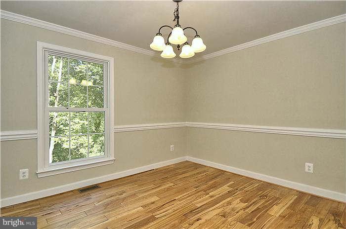 11803 Weller Road Monrovia, MD 21770 - Photo 9 of 30 Dining Room