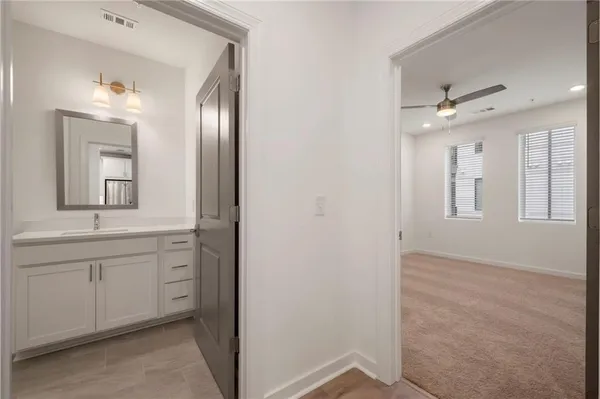 $2,500 | 388 Pratt Dr S East, Unit 2113, Atlanta, GA 30315