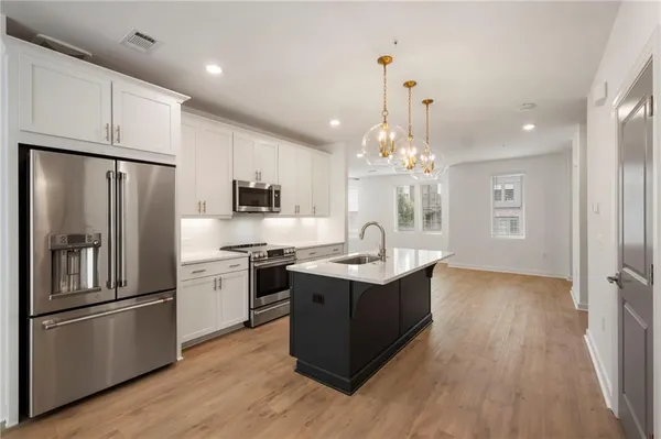 $2,500 | 388 Pratt Dr S East, Unit 2113, Atlanta, GA 30315