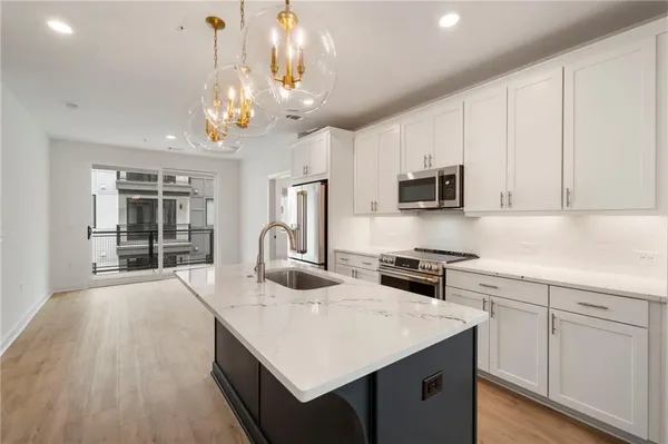 $2,500 | 388 Pratt Dr S East, Unit 2113, Atlanta, GA 30315