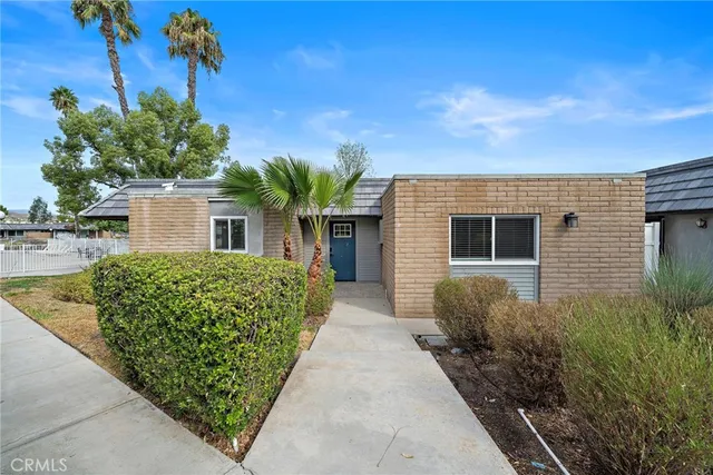 $3,000 | 22400 Canyon Club Drive, Canyon Lake, CA 92587