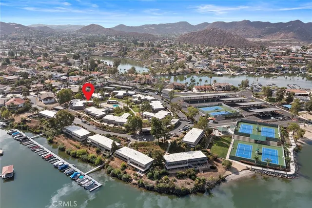 $3,000 | 22400 Canyon Club Drive, Canyon Lake, CA 92587