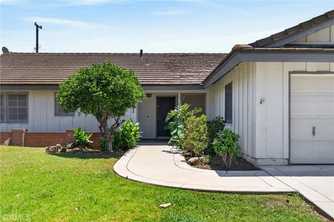 $699,900 | 10852 Kloiber Street, Riverside, CA 92505