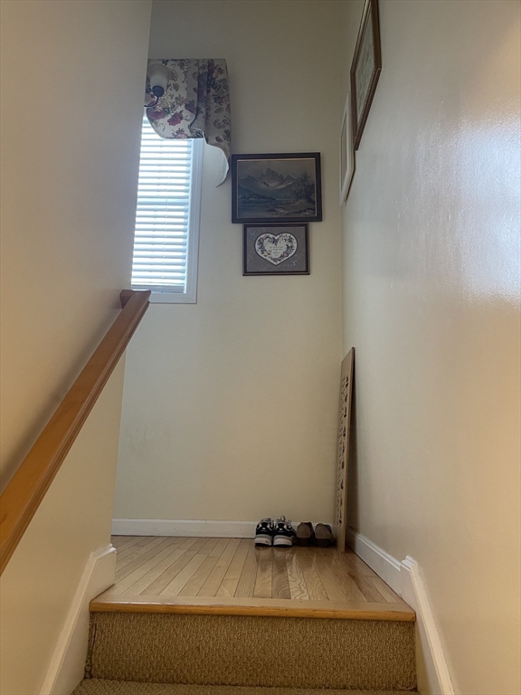 73 Sophia Drive Worcester, MA 01607 - Photo 17 of 35