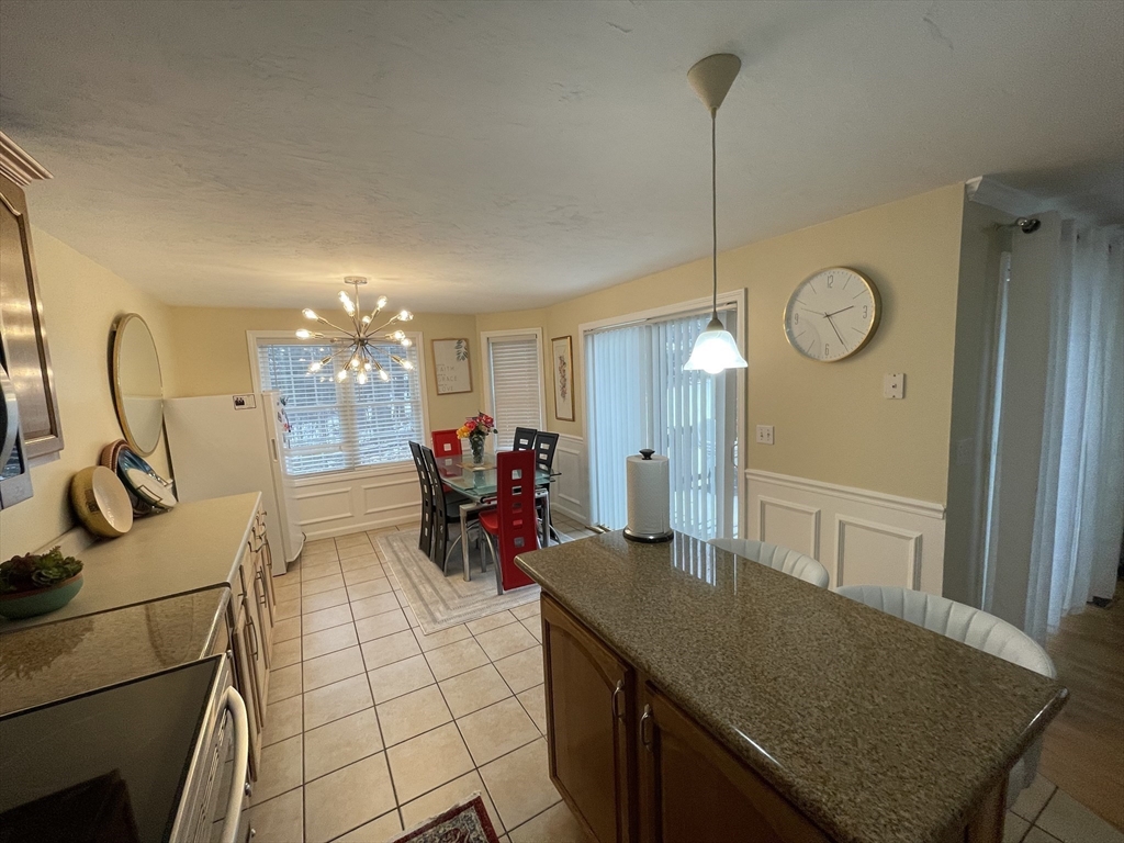 73 Sophia Drive Worcester, MA 01607 - Photo 10 of 35