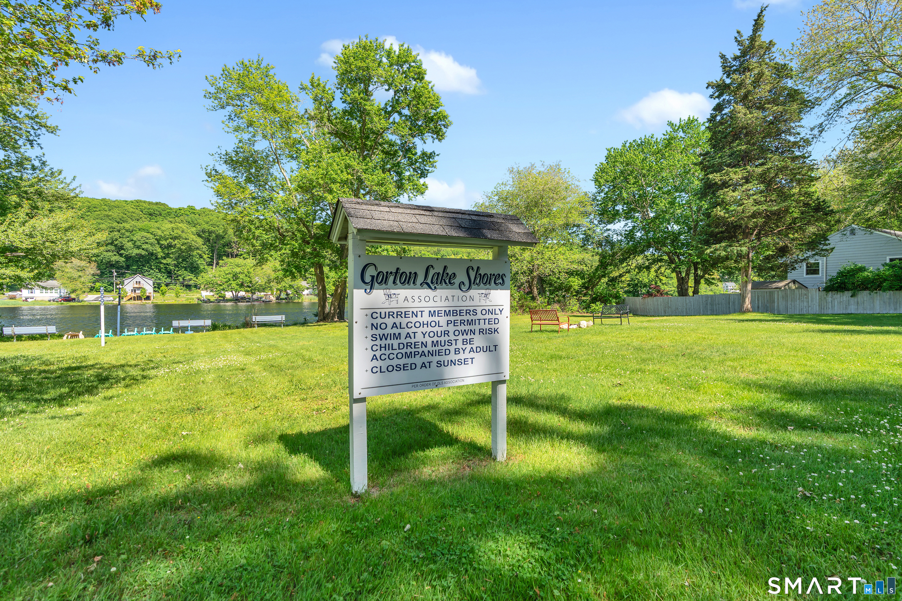 13 Foxcroft Road East Lyme, CT 06357 - Photo 29 of 36