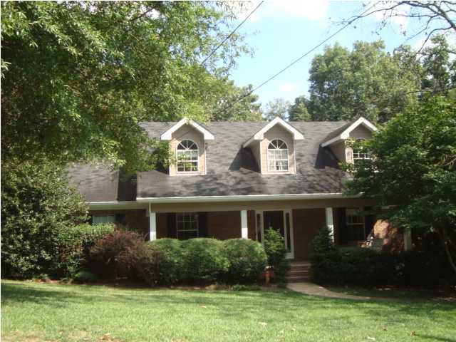 1803 Rock Bluff Road Hixson, TN 37343 - Photo 1 of 34 Primary Photo
