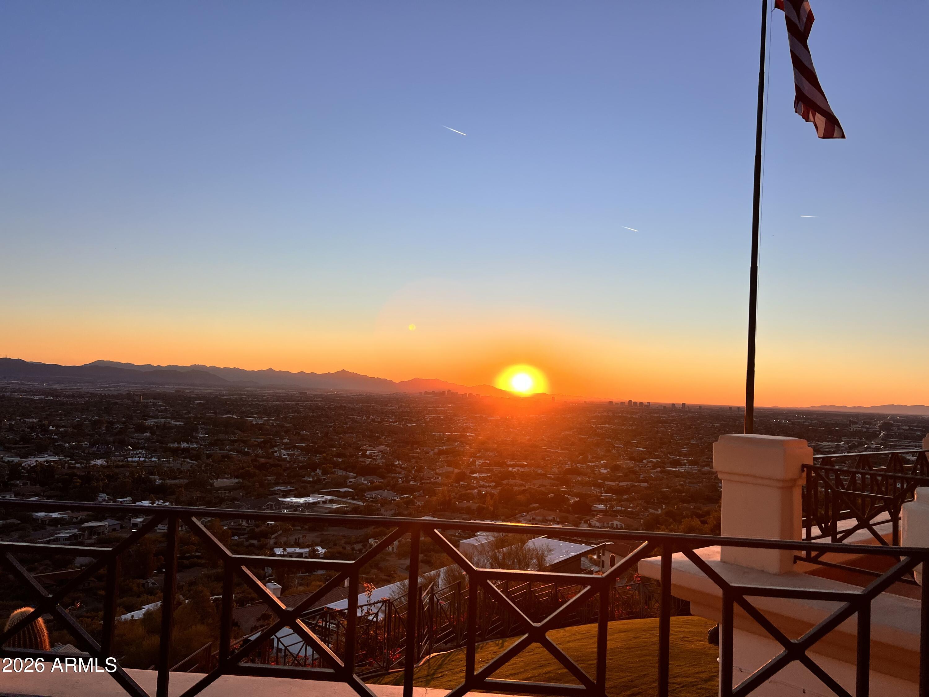 5400 East Valle Vista Road, Unit 4 Phoenix, AZ 85251 - Photo 4 of 72 NIGHTLY SUNSETS