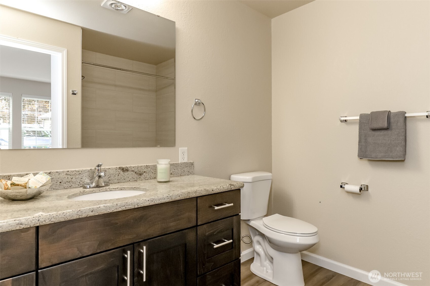 2100 South 336th Street, Unit R1 Federal Way, WA 98003 - Photo 18 of 22