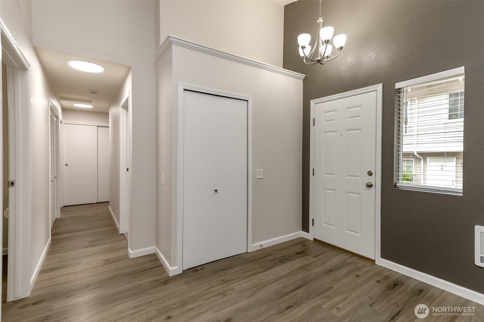 2100 South 336th Street, Unit R1 Federal Way, WA 98003 - Photo 8 of 22