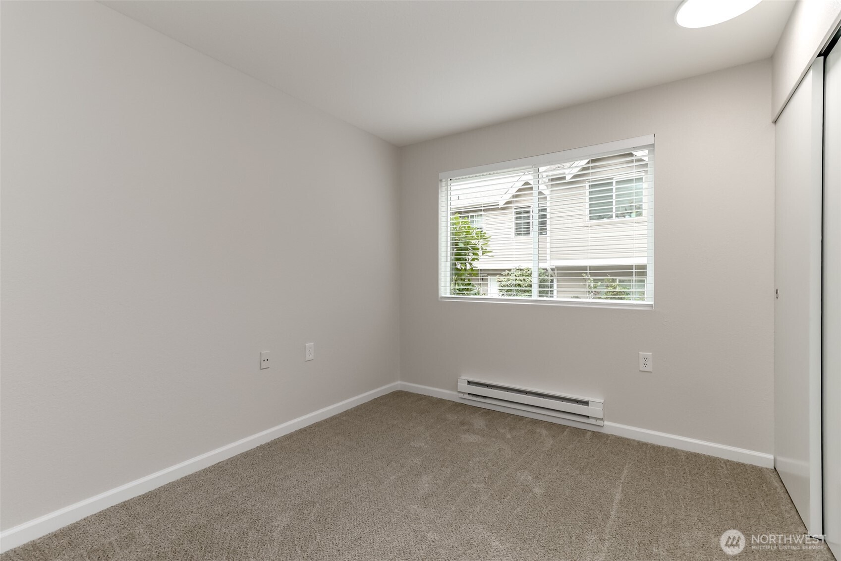 2100 South 336th Street, Unit R1 Federal Way, WA 98003 - Photo 10 of 22