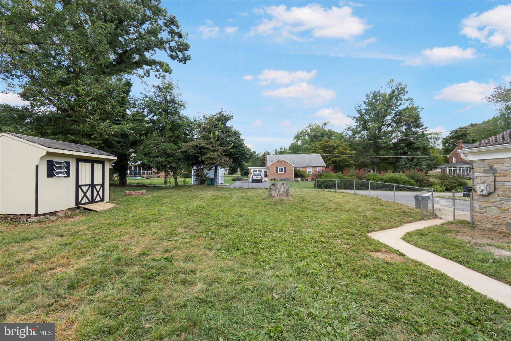 226 Mt Royal Avenue Aberdeen, MD 21001 - Photo 5 of 48 a view of a house with backyard and trees