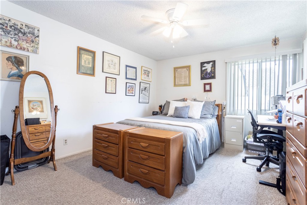 19036 Kittridge Street, Unit 1 Reseda, CA 91335 - Photo 20 of 31