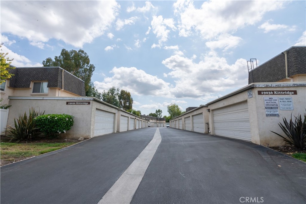 19036 Kittridge Street, Unit 1 Reseda, CA 91335 - Photo 26 of 31