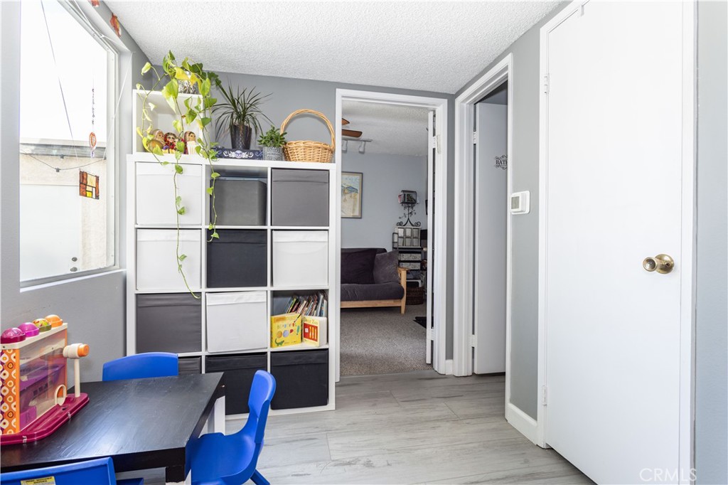 19036 Kittridge Street, Unit 1 Reseda, CA 91335 - Photo 10 of 31