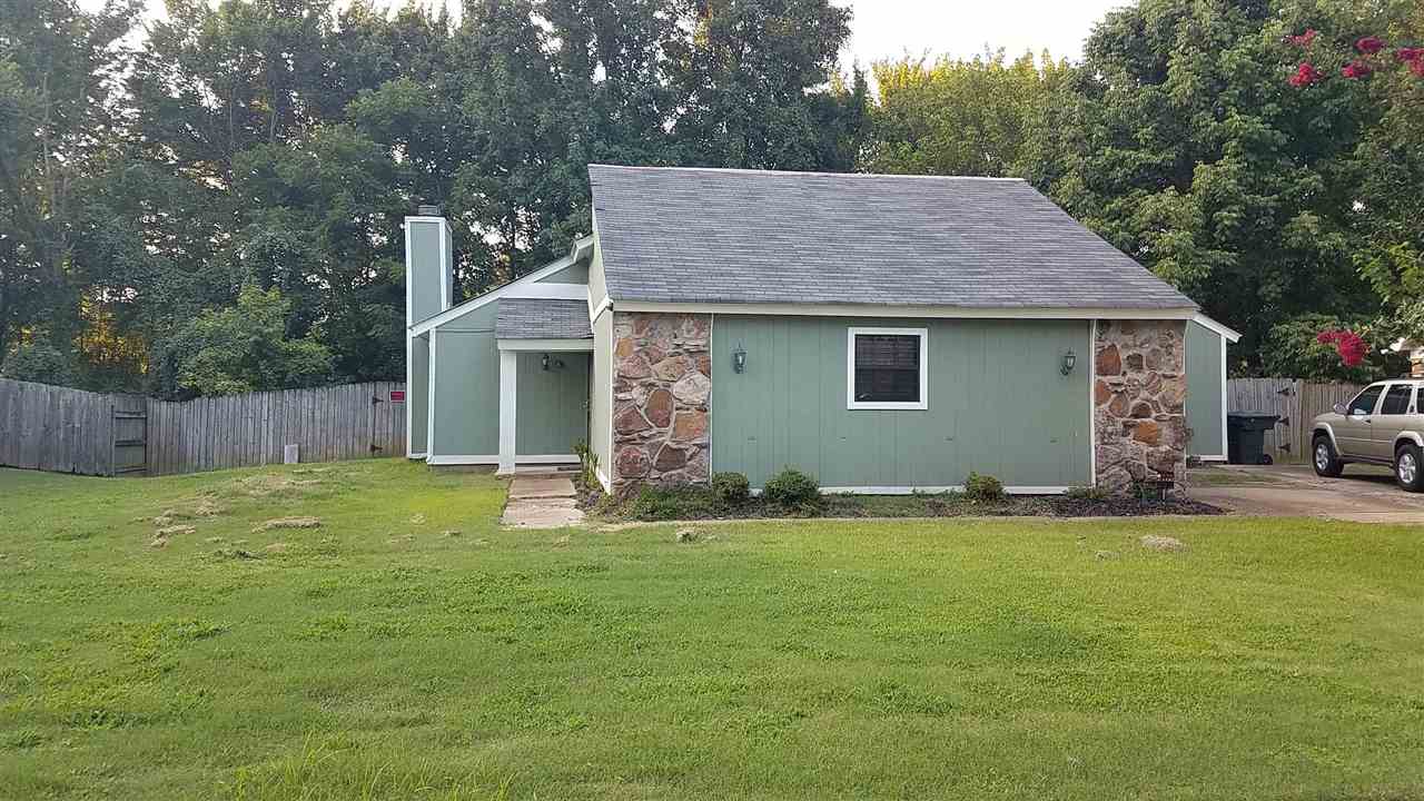 8186 Valley Ridge Trail Memphis, TN 38016 - Photo 2 of 19