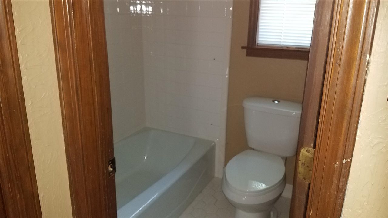 8186 Valley Ridge Trail Memphis, TN 38016 - Photo 17 of 19