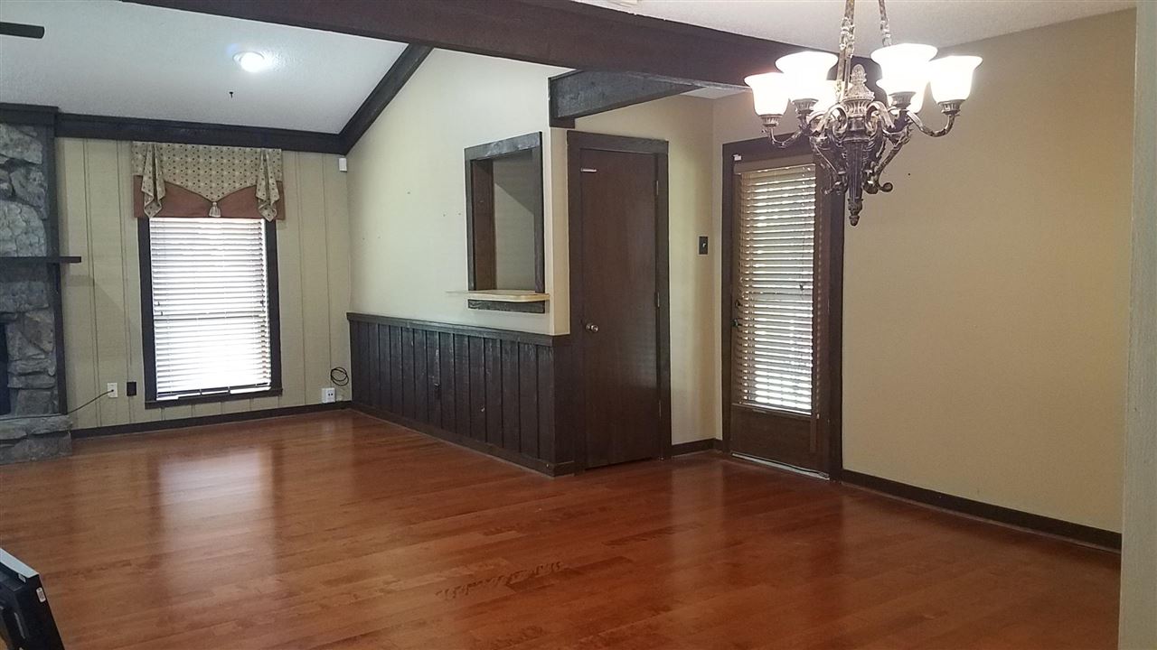 8186 Valley Ridge Trail Memphis, TN 38016 - Photo 6 of 19