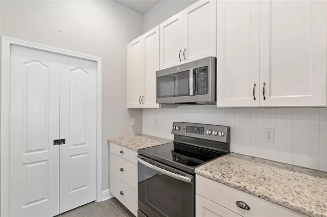 $405,000 | 2556 Southwest 118th Terrace, Gainesville, FL 32608