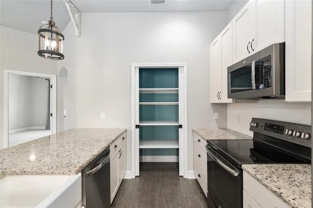 $405,000 | 2556 Southwest 118th Terrace, Gainesville, FL 32608