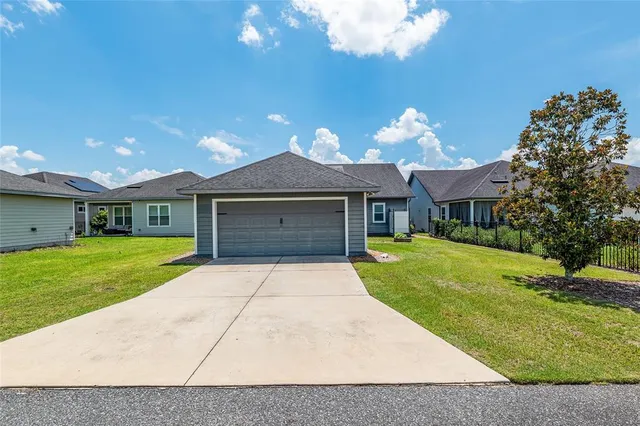 $405,000 | 2556 Southwest 118th Terrace, Gainesville, FL 32608