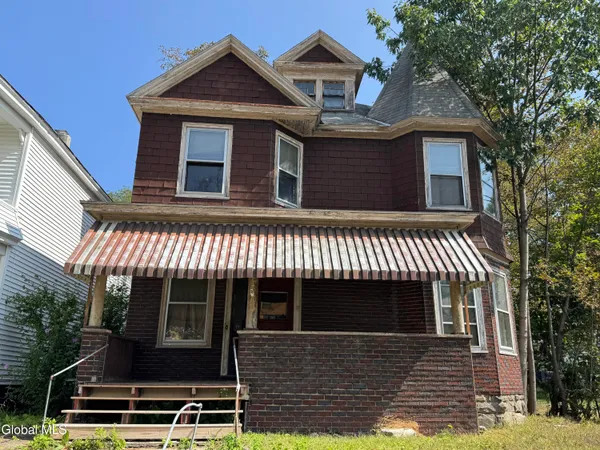 $175,000 | 1256 Parkwood Boulevard, Schenectady, NY 12308