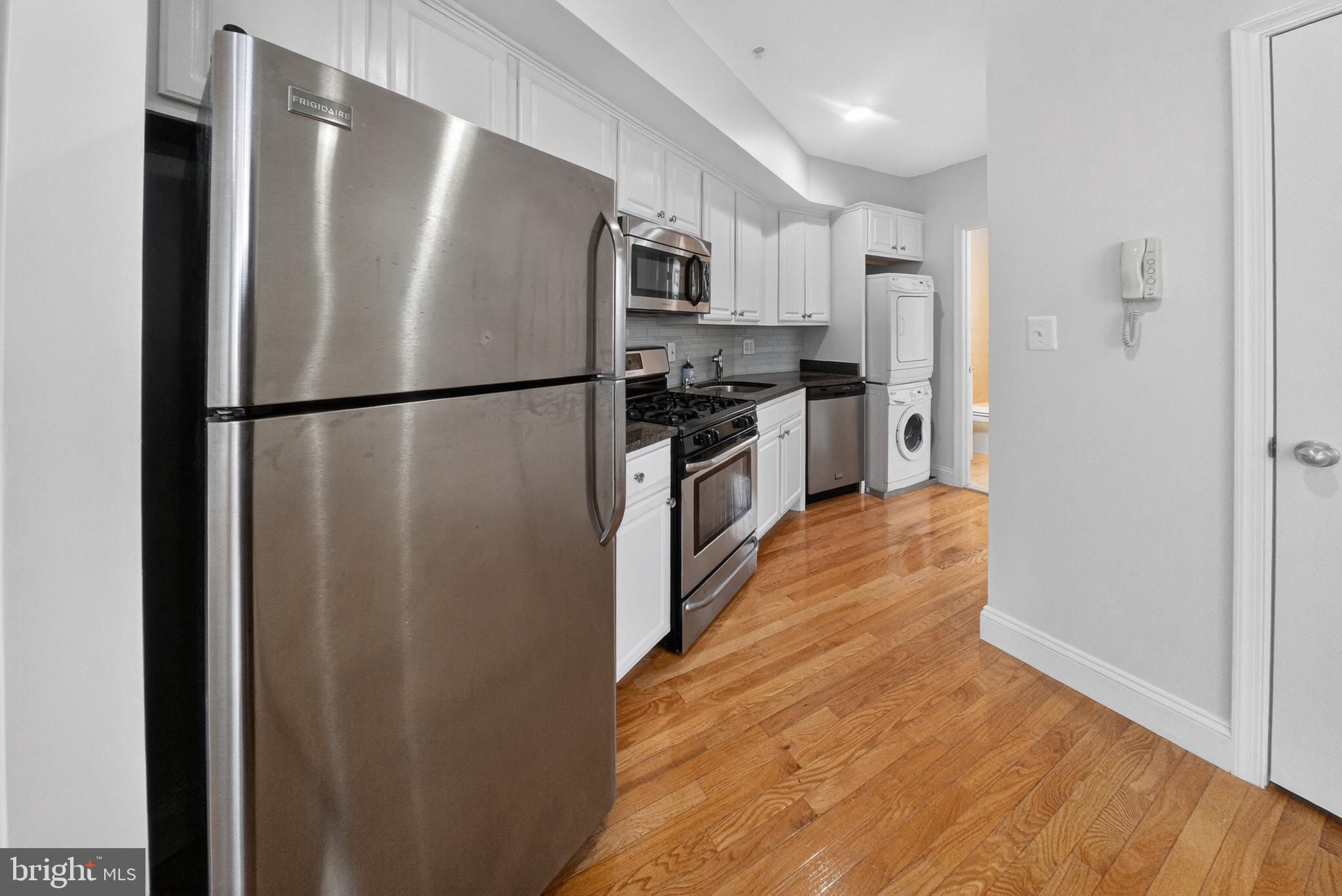 1629 L Street Northeast, Unit 202 Washington, DC 20002 - Photo 7 of 29