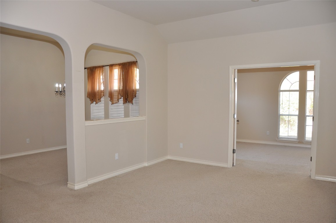 16616 Dalmahoy Drive Austin, TX 78717 - Photo 11 of 31 an empty room with windows and closet