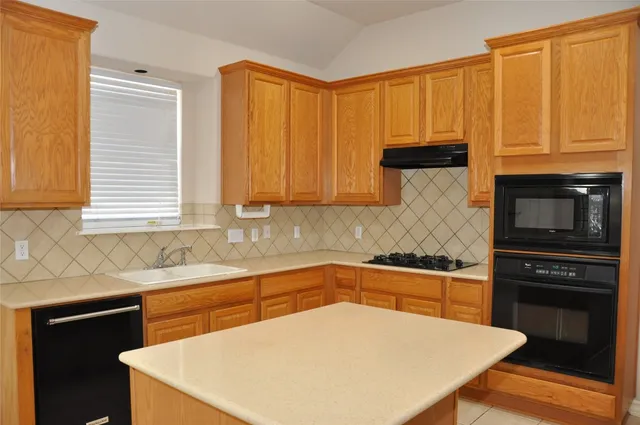 $2,395 | 16616 Dalmahoy Drive, Austin, TX 78717