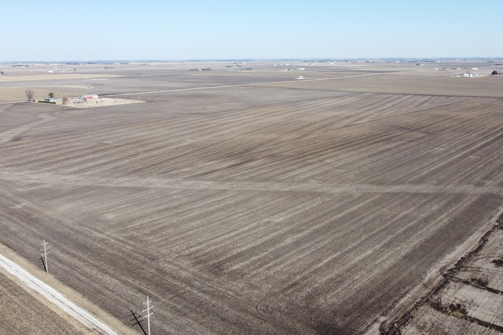 80-acres East 6th Road Lostant, IL 61334 - Photo 4 of 11 a view of an ocean beach