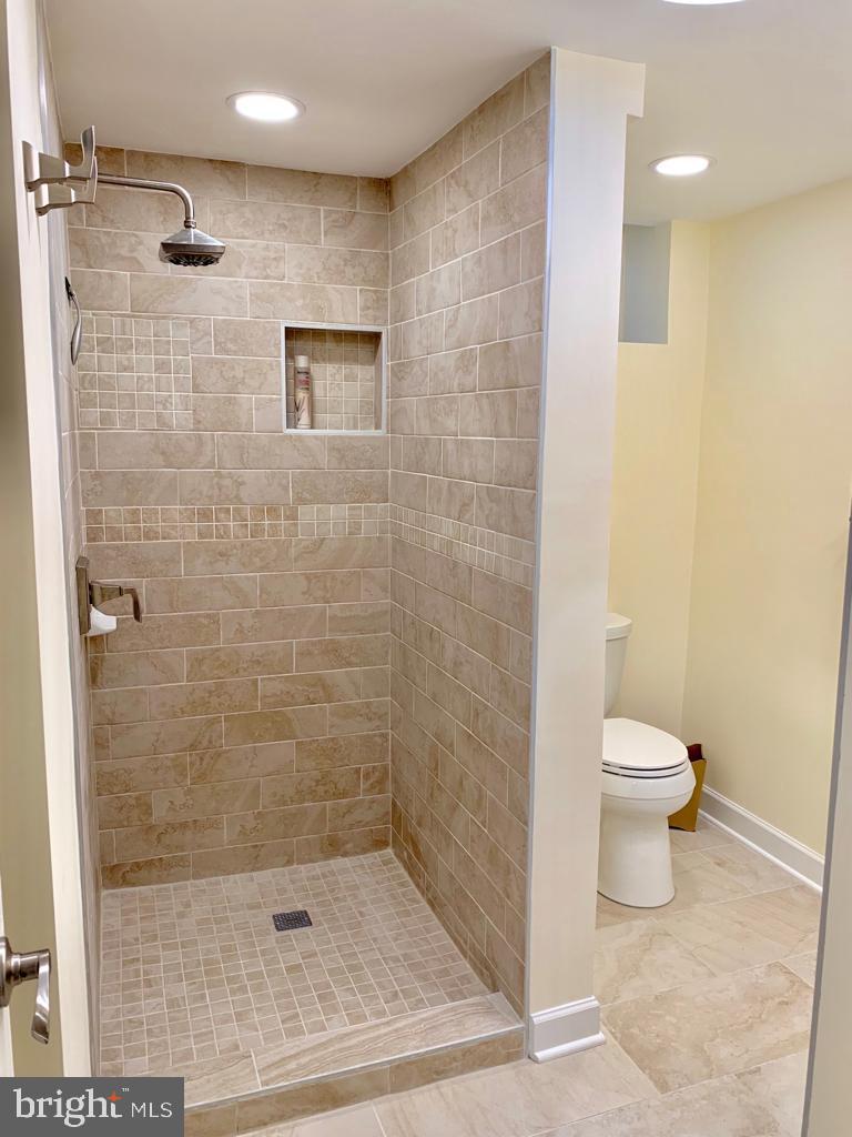 3707 Jones Bridge Road Chevy Chase, MD 20815 - Photo 31 of 45