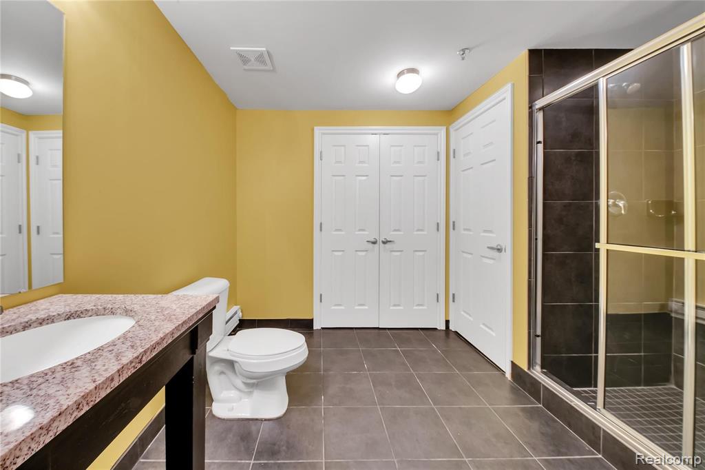 45562 South Stonewood Road, Unit 165 Canton, MI 48187 - Photo 29 of 30
