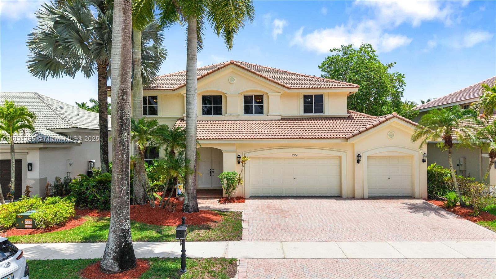 1906 Timberline Road Weston, FL 33327 - Photo 1 of 32