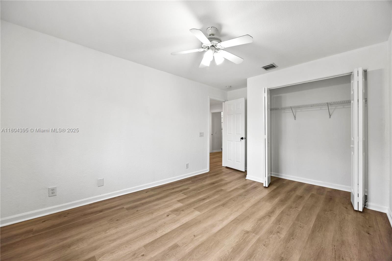 1906 Timberline Road Weston, FL 33327 - Photo 19 of 32