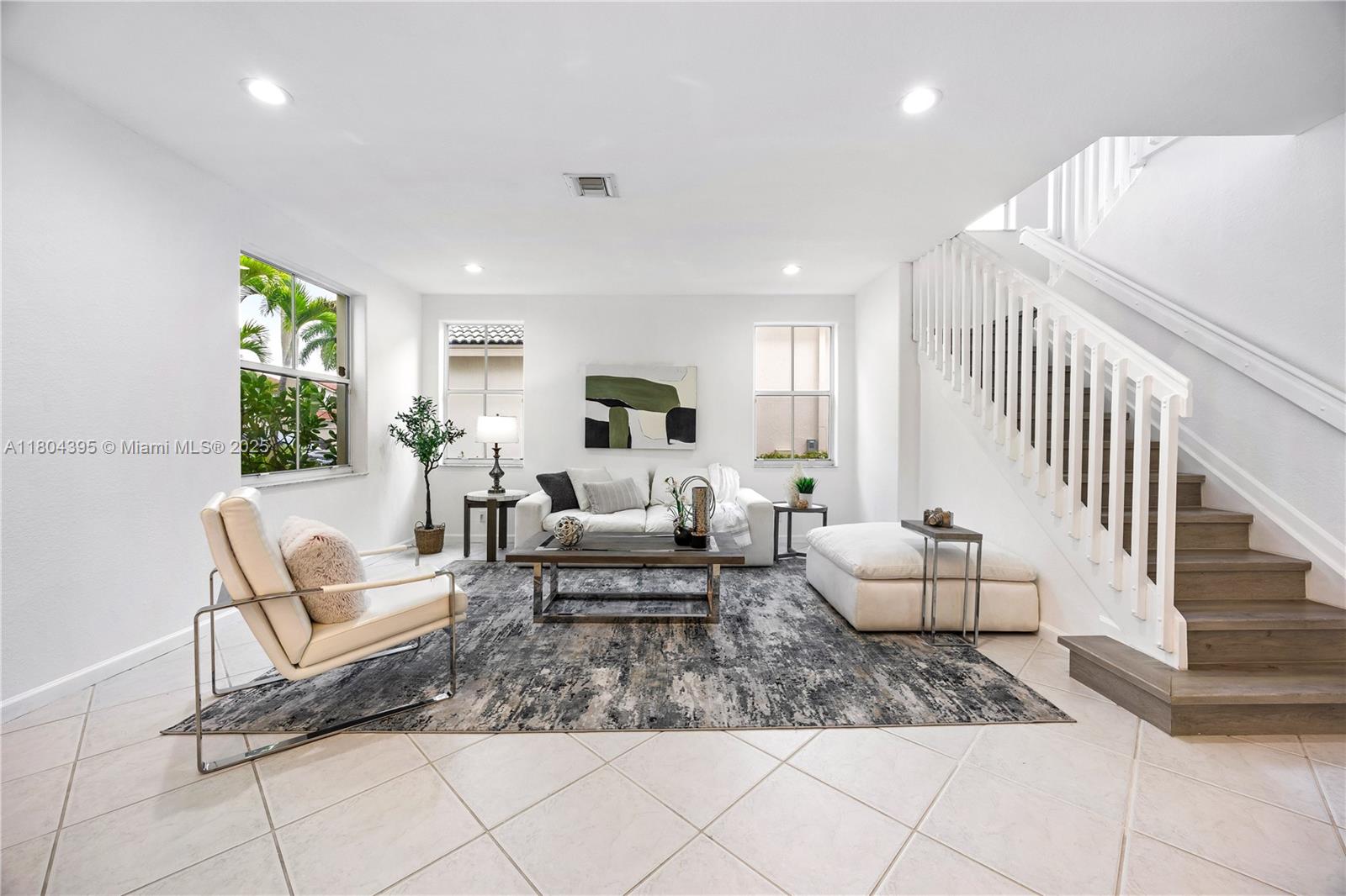 1906 Timberline Road Weston, FL 33327 - Photo 5 of 32