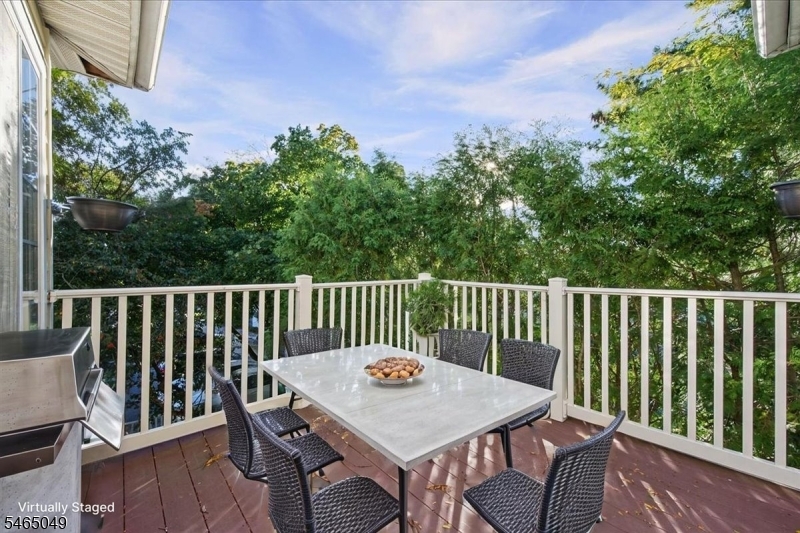 80 Wentworth Road Bedminster, NJ 07921 - Photo 26 of 29 Gallery Image 26