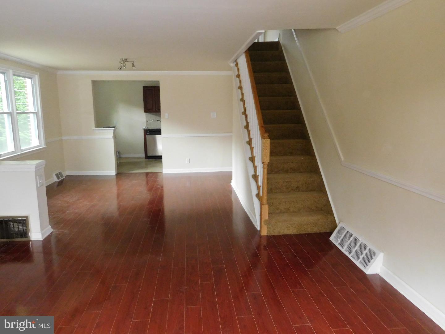 516 Overlook Road Philadelphia, PA 19128 - Photo 5 of 23