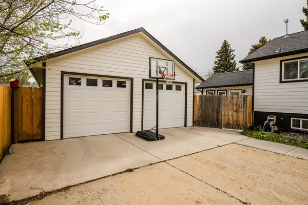 $419,900 | 1320 Laclede Street, Sheridan, WY 82801
