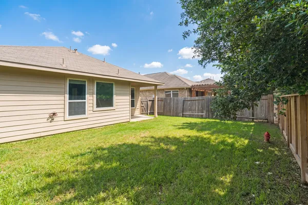 $2,065 | 12027 Rockridge Falls Drive, Tomball, TX 77375
