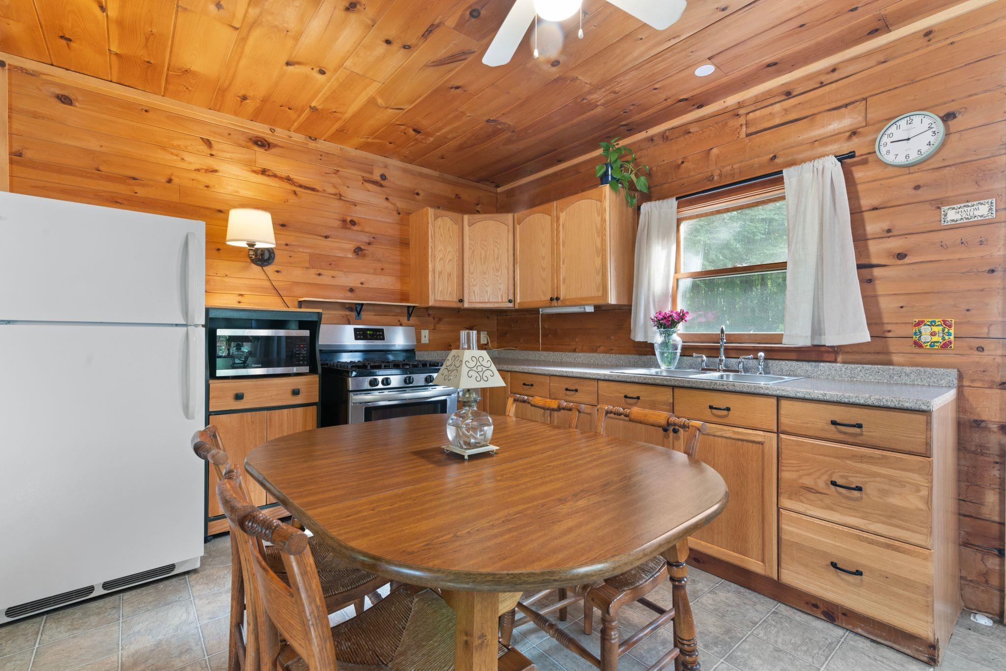 45 Kopkind Road Guilford, VT 05301 - Photo 4 of 27 Gallery Image 4